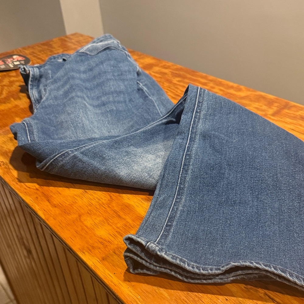 Old Navy Wow Flare Classic High Rise Medium Wash Blue Jeans